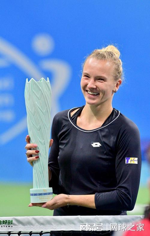 官方数据-先失一盘又何妨！西尼亚科娃接连三场逆转取得职业生涯新突破