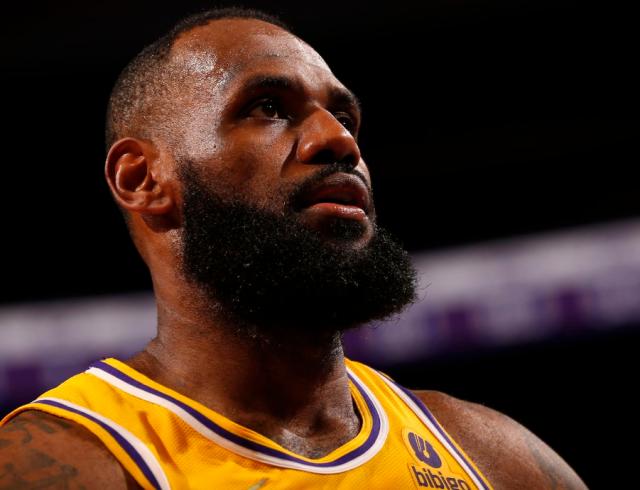 足球篮球直播-全明星正赛即将揭幕 詹姆斯还将斩获多少纪录？